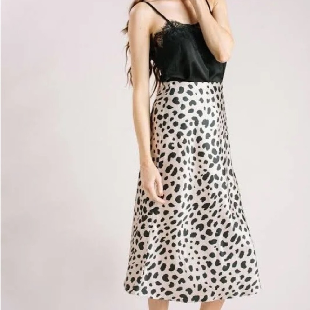 ESSUE Leopard Print Skirt